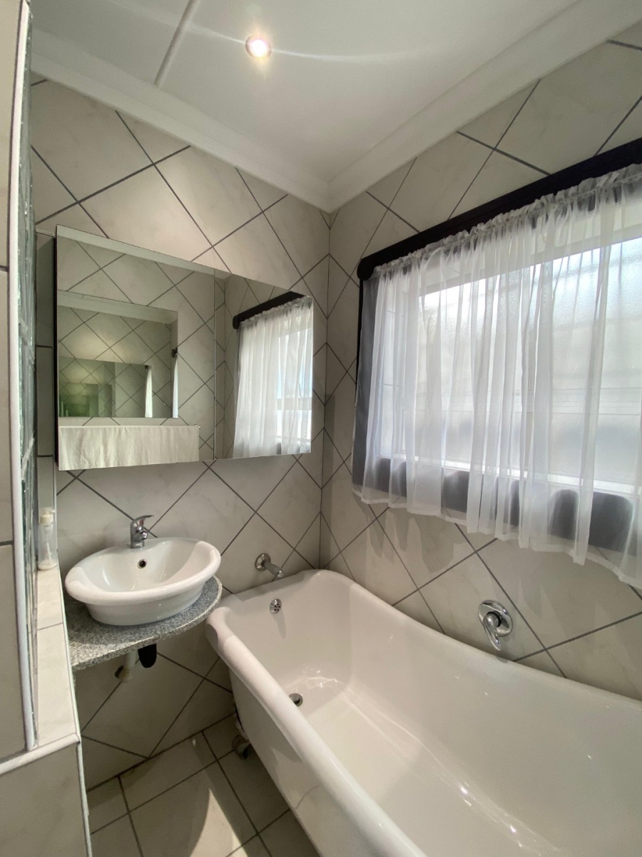 3 Bedroom Property for Sale in Amalinda Eastern Cape